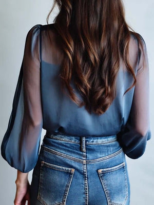 Blusa bohemia floral elegante