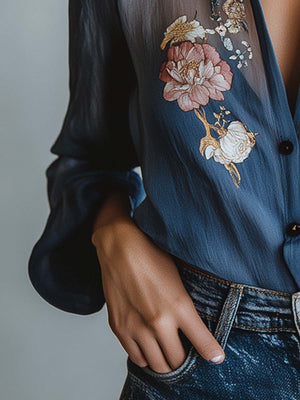 Blusa bohemia floral elegante
