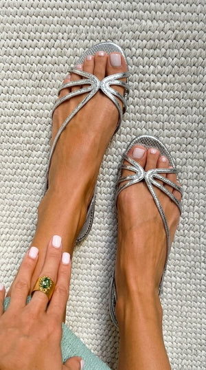 Sandalias planas metálicas de tiras para mujer