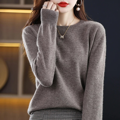 Women's Classic Crew Neck Knit Sweater