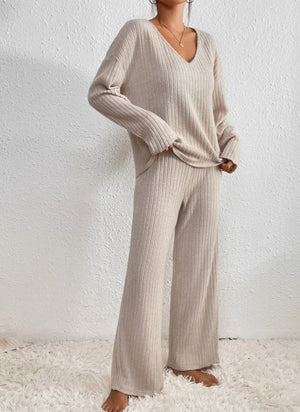 Stella - V-Neck Ribbed Knit Lounge Set