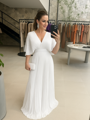 Colorful Pleated Maxi Dress with Elegant Flow