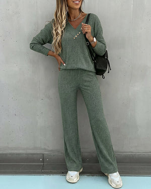 Women’s Ribbed Knit Lounge Set V-Neck Top & Pants