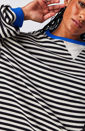 Women’s Oversized Striped Sweatshirt