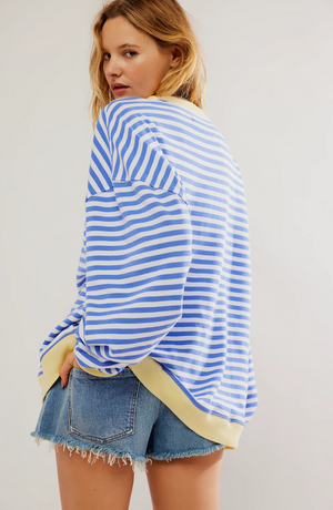 Women’s Oversized Striped Sweatshirt