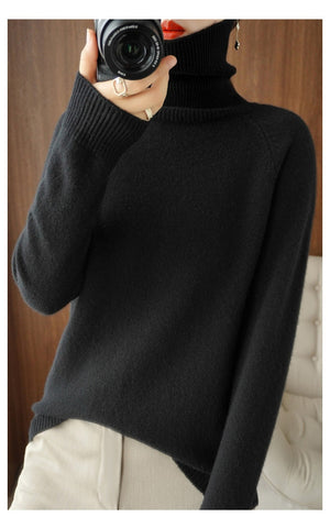 Women's Cozy Turtleneck Sweater with Relaxed Fit