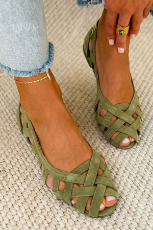 Women’s Strappy Woven Summer Flat Sandals