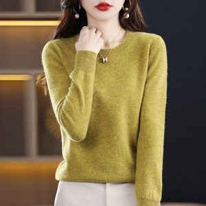 Women's Classic Crew Neck Knit Sweater