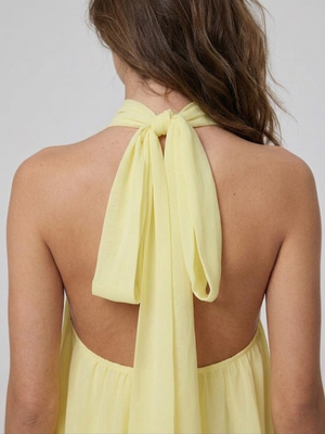 Vestido mini sin espalda para mujer con escote halter