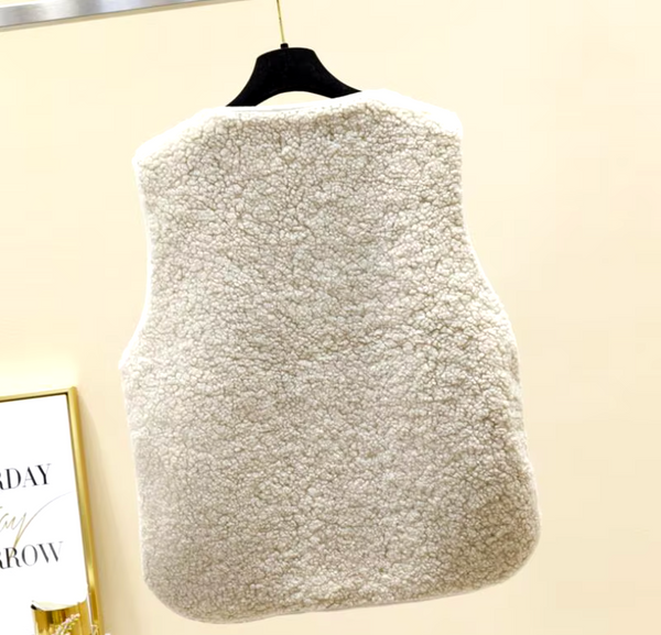 Women's Winter Fleece Vest with Cozy Everyday Comfort