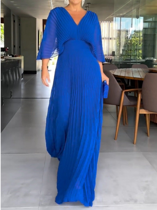 Colorful Pleated Maxi Dress with Elegant Flow