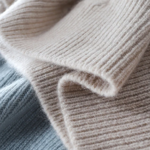 Women’s Cable Knit Turtleneck Sweater