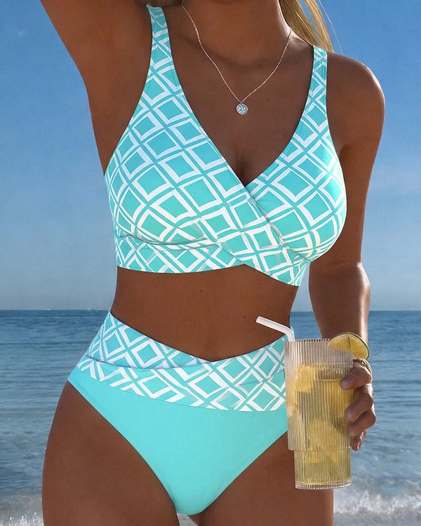 Women's Checkered Bikini Set with Underwire Support
