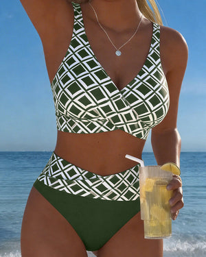 Women's Checkered Bikini Set with Underwire Support