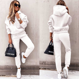Stylish Women's Jogging Set Soft Comfort & Modern Everyday Leisure