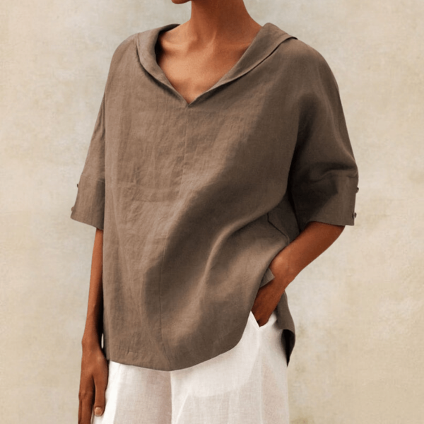 Blusa oversized para mujer con escote en V relajado y mangas cortas enrolladas
