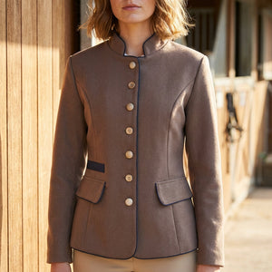 Elegant Tailored Blazer with Stand Collar and Button-Front Closure