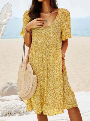Women's Ditsy Floral Mini Dress with Flutter Sleeves