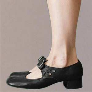 Women’s Vintage Mary Jane Low-Heel Pumps