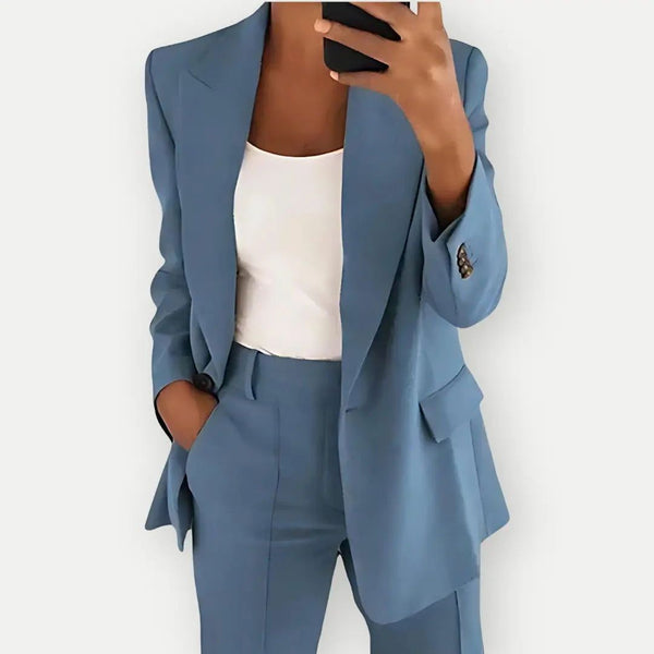 Chic Tailored Blazer and Pants Set