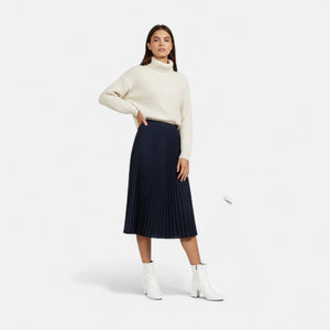 Sleek Square Toe Zip-Up Block Heel Ankle Boots