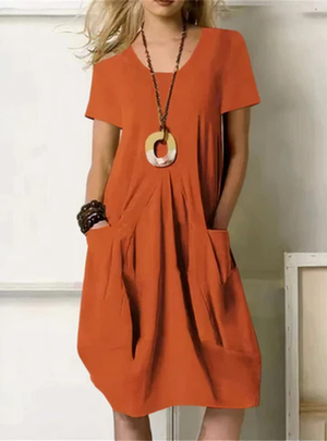 Women's Relaxed Midi Dress with Gathered Pocket Detail