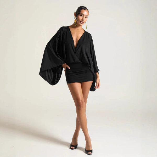 Vestido mini elegante con mangas abullonadas