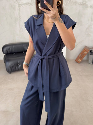 Conjunto de chaleco con cinturón para mujer y pantalones de pierna ancha