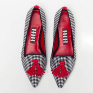 Women’s Pointed Toe Flat Shoes with Decorative Fringe