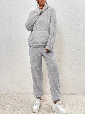Women’s Cozy Fleece Lounge Set
