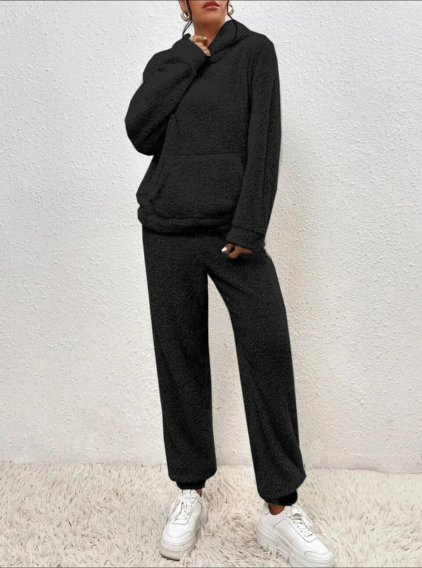 Women’s Cozy Fleece Lounge Set