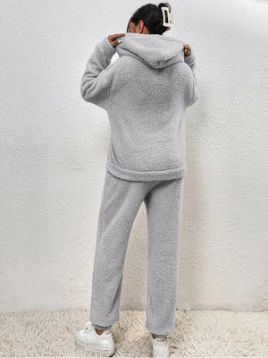 Women’s Cozy Fleece Lounge Set