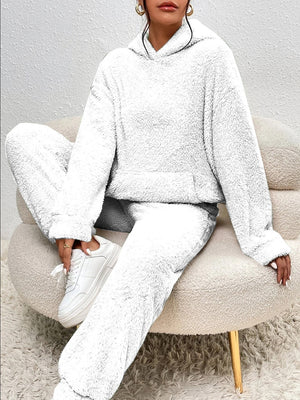 Women’s Cozy Fleece Lounge Set