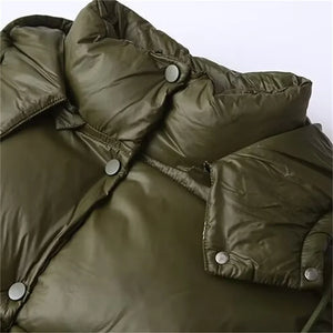 Chaqueta acolchada impermeable para mujer con capucha