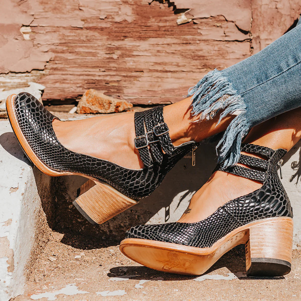 Women’s Vintage Double Strap Chunky Heel Mary Jane Pumps