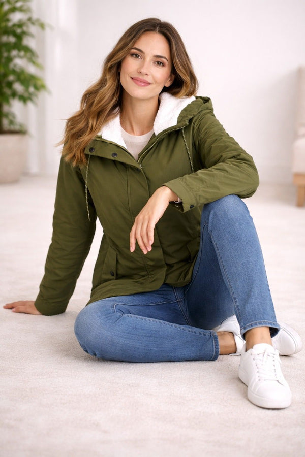 Chaqueta de invierno larga para mujer con capucha y diseño de cobertura total