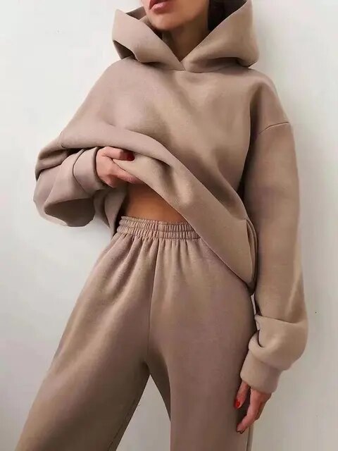 Conjunto de sudadera oversize y pantalones jogger para mujer