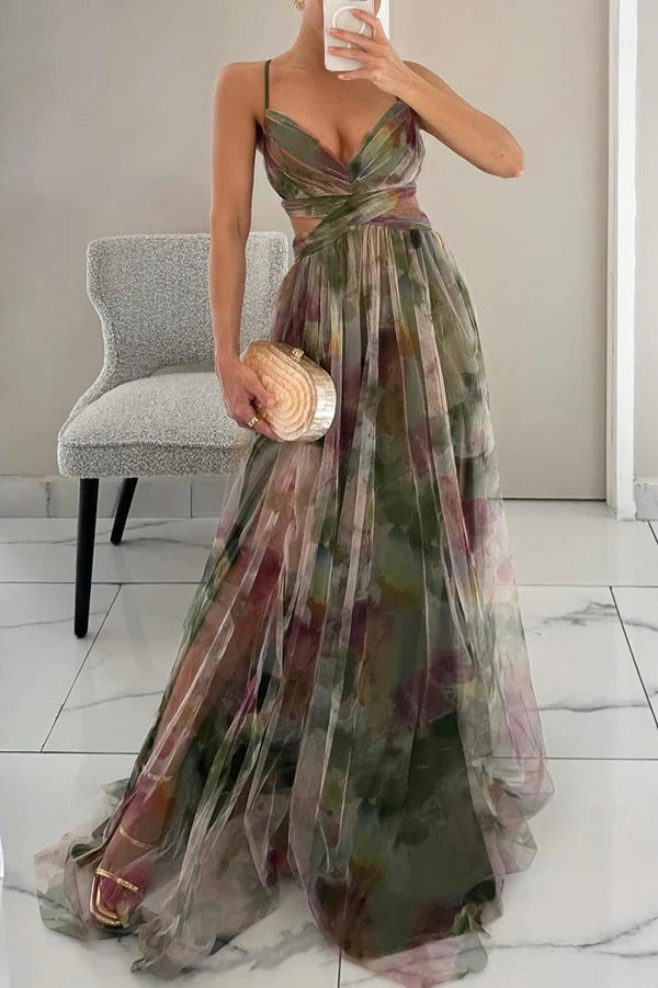 Vestido largo de mujer con cuello halter y estampado floral