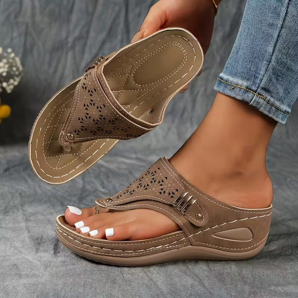 Women's Casual Slip-On Wedge Sandals with Buckle