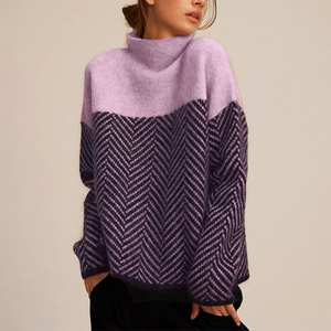 Warm Women’s Turtleneck Sweater Chevron