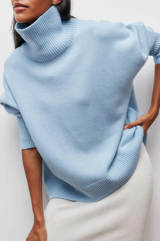 Suéter de cuello alto oversize y cómodo