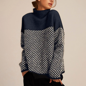 Warm Women’s Turtleneck Sweater Chevron