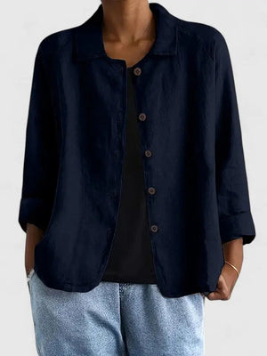 Women's Relaxed Button-Down Blouse with Collared Neckline