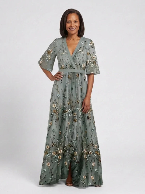 Vestido largo floral de mujer con mangas transparentes