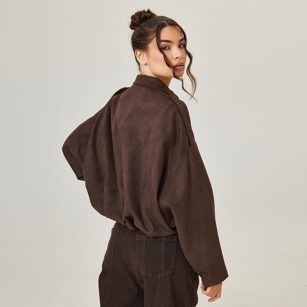 Chaqueta bomber corta estilo ante para mujer