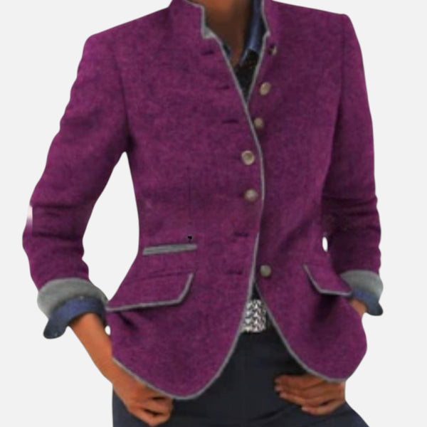 Blazer elegante con botones, corte entallado y cuello alto