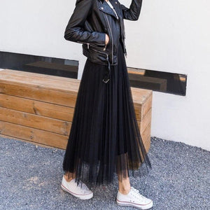 Women’s High Waist Tulle Maxi Skirt with Flowy Pleated Silhouette