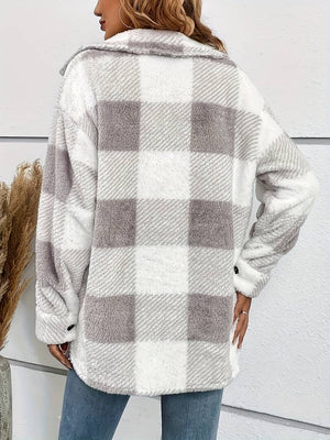 Chaqueta de franela a cuadros para mujer con botones