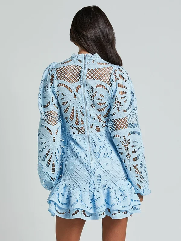 Vestido mini con mangas largas de encaje y volantes para mujer