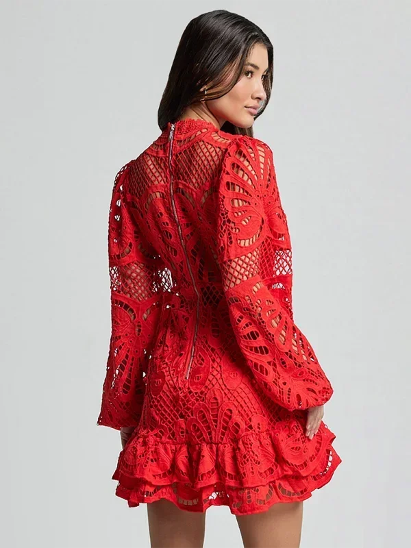 Vestido mini con mangas largas de encaje y volantes para mujer